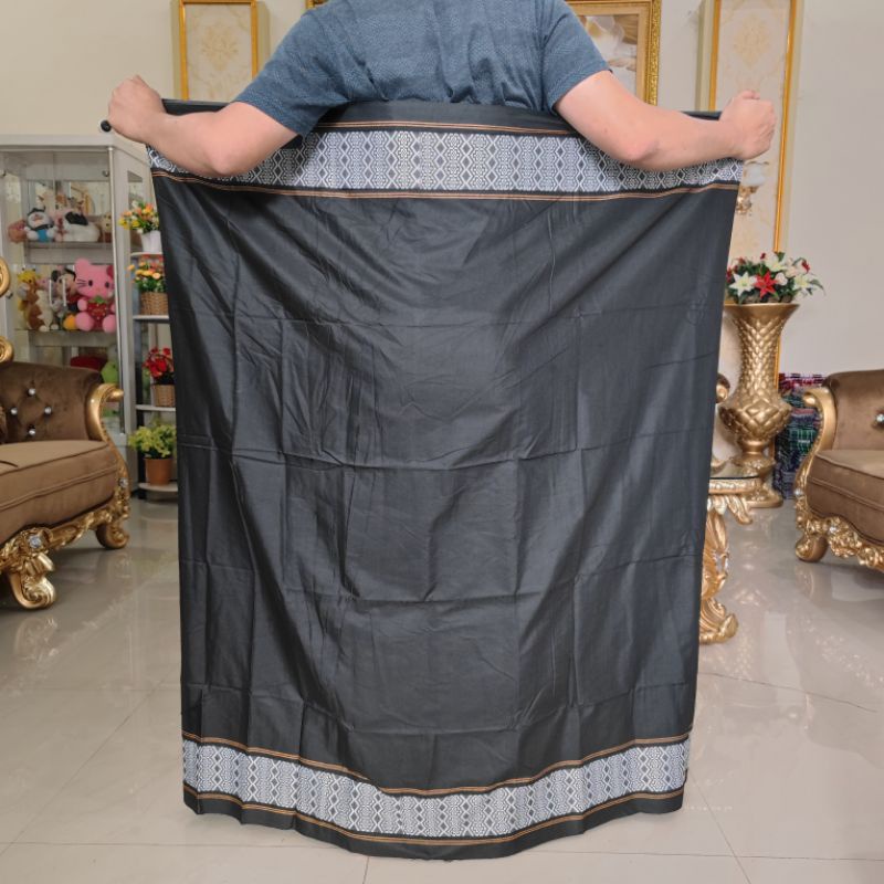 SARUNG TENUN HITAM POLOS MOTIF DOBBY SABUK