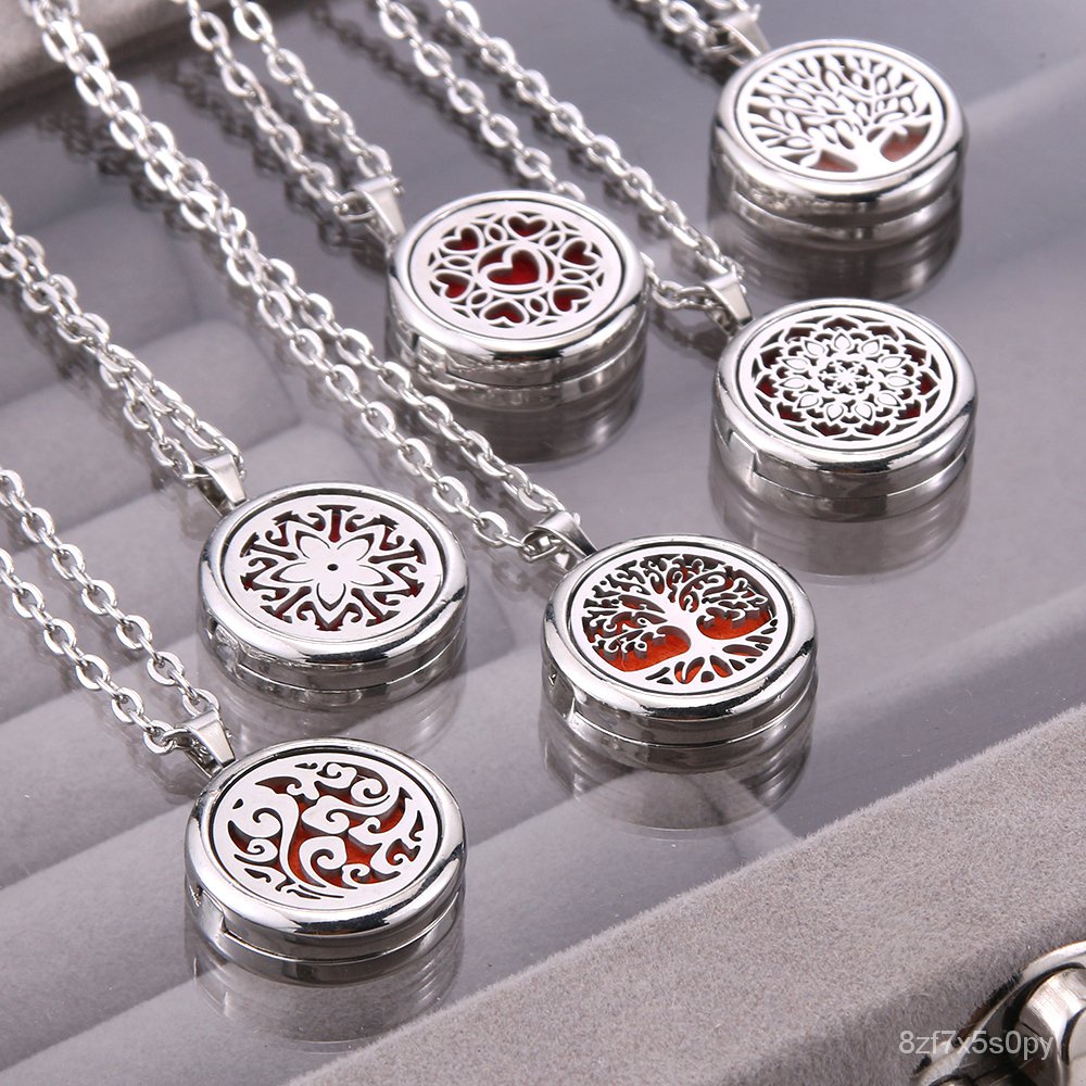 &Aromatherapy Locket Necklace Stainless Steel Essential Oil Diffuser Amulet Perfume Locket Pendant