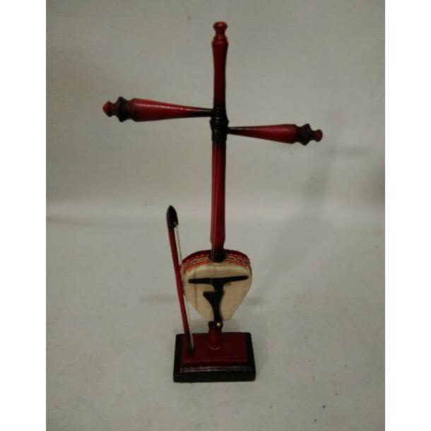 Laris Miniatur Rebab Gamelan