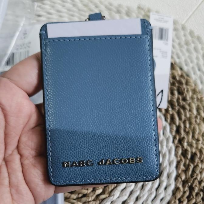 

Lanyard gantungan name tag marc jacobs original