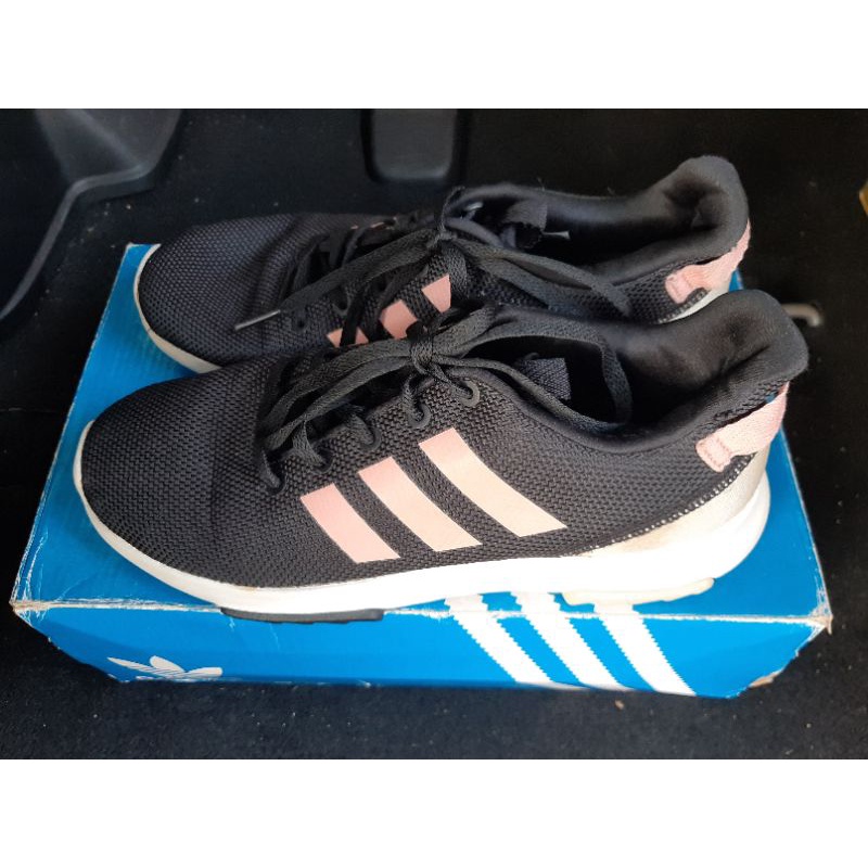 Sepatu sport/sepatu running/sepatu second