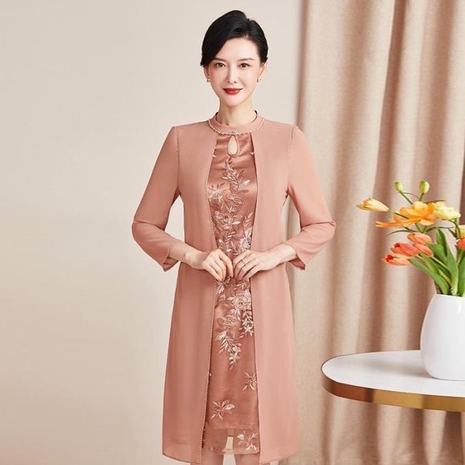 PREMIUM DRESS PARTY WEDDING KONDANGAN CHEONGSAM QIPAO GAUN MAMA