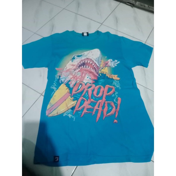 drop dead shark attack size m