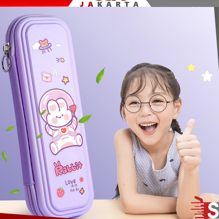 

[KODE PRODUK HSSB79189] OSM JKT S5829 Tempat Pensil Motif Karakter Kartun / Tempat Pensil Anak Sekolah Bahan Eva Anti Air / Kotak Tempat Pensil Termurah