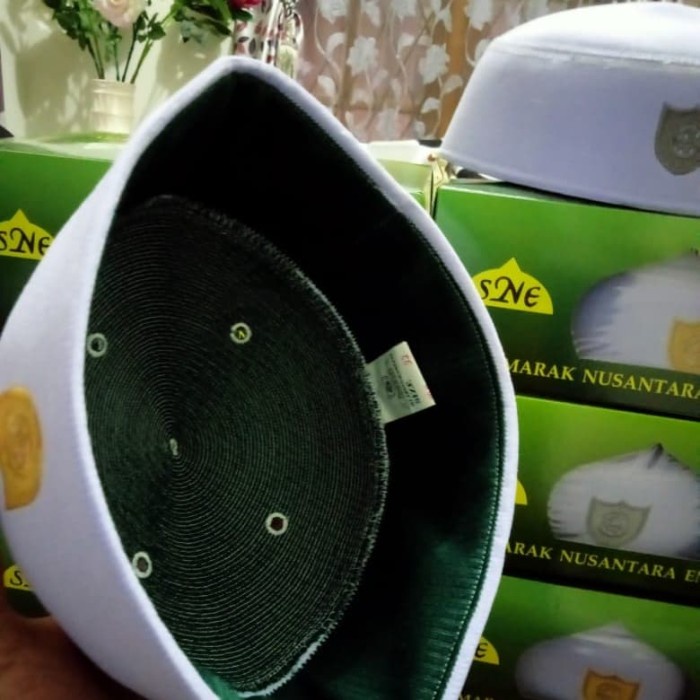 Peci Malaysia Abdul Karim A3