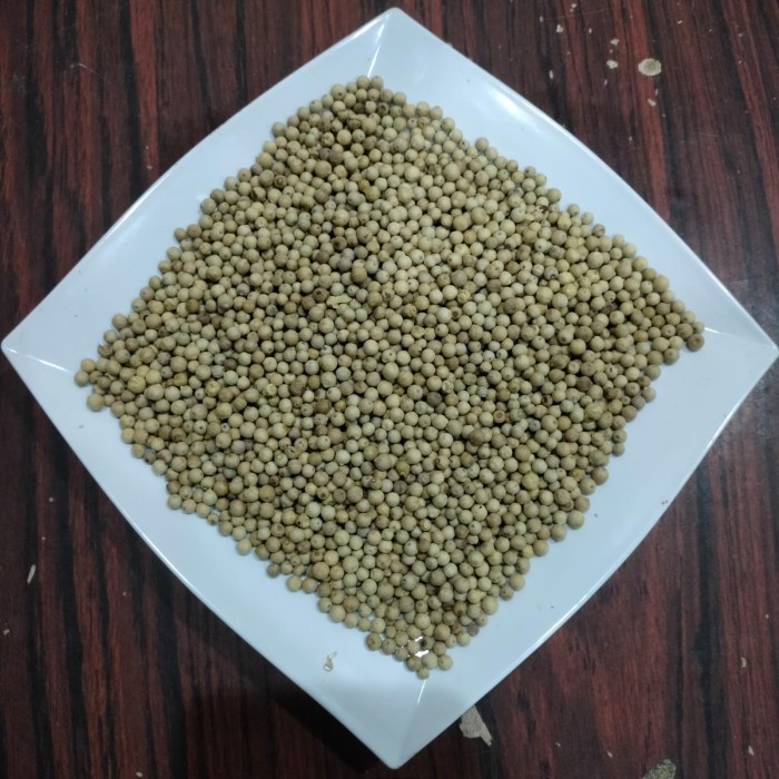 

Lada / Merica Putih Bangka / Whole White Pepper 250 Gram