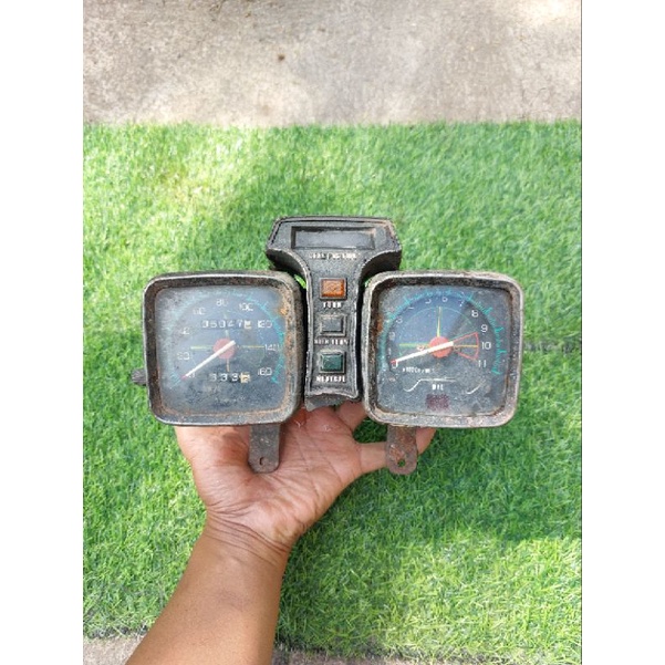 spidometer speedometer suzuki trs trs katana original
