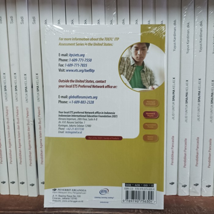 MUST HAVE ERLANGGA TOEFL ITP ASSESSMENT SERIES VOLUME 1 TERLARIS
