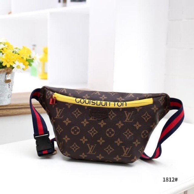 PROMO TAS WANITA WAISTBAG TAS SELEMPANG DEPAN DADA IMPORT TRENDY KEREN TERMURAH