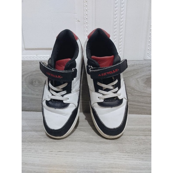 Sepatu AIRWALK Anak Merah Putih SBO