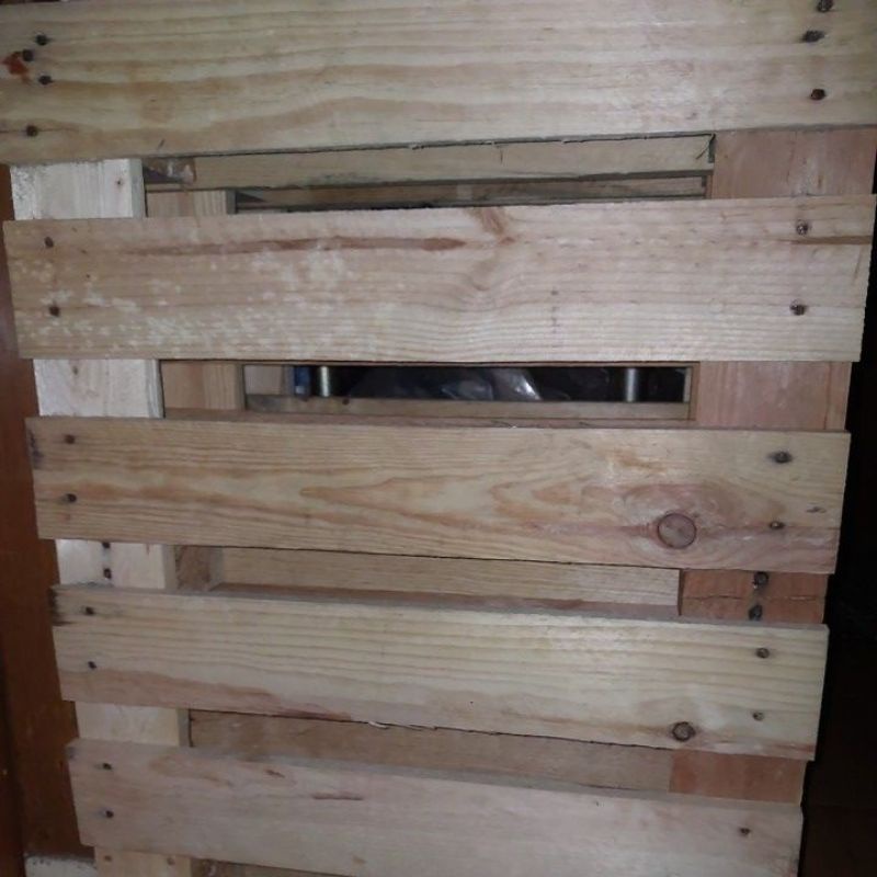 Palet Kayu (Bekas Import Product dari Prancis)