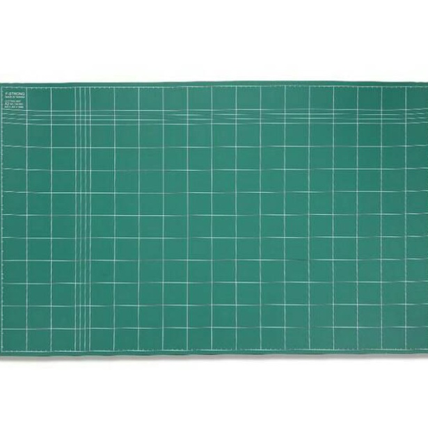 

Terkini FREYA Cutting Mat Ukuran A2 - Double Sided Self Healing Cutting Mat A2 83