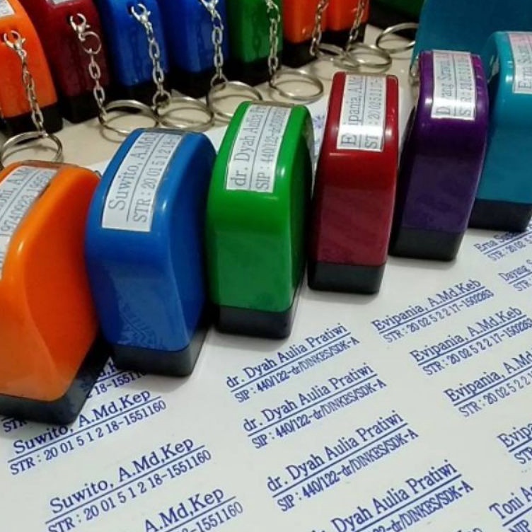 

❇Pasti Murah GKE0F MURAH STEMPEL NAMA BIDAN, DOKTER, UKURAN10X30 MM APOTEKER, JABATAN, NO HP. CUSTOM STEMPEL TOKO PRIBADI STEMPEL OTOMATIS STEMPEL FLASH A74 ⁂Dijual