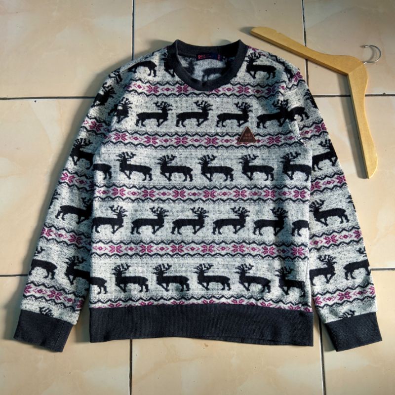 Crewneck Knitwear Sweater Rajut Dohc Vintage AOP Original Second Preloved Gemoy