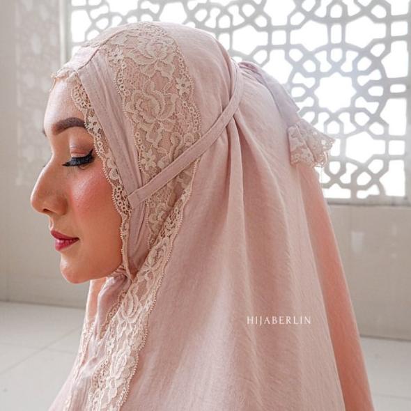 Azzahra Prayer Set Hijaberlin -Nude Mukena Premium Mahar Alat Sholat