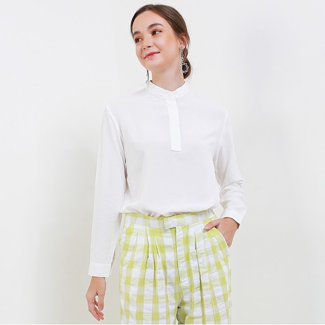 PAKAIAN WANITA KEMEJA WANITA RAYON PREMIUM l Augie - Kiran Daily Polos Rayon - Broken White, S-M B5Z