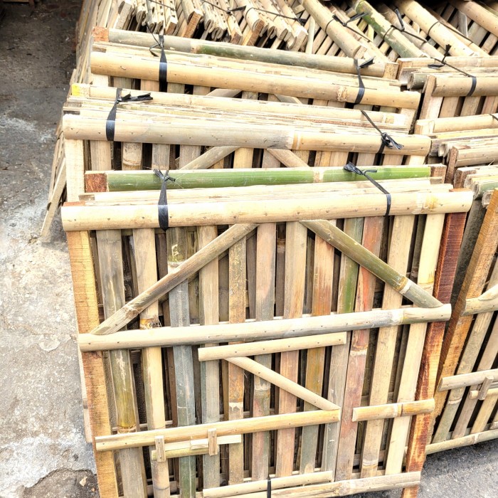 Terlaris Kandang Ayam Bambu Bongkar Pasang