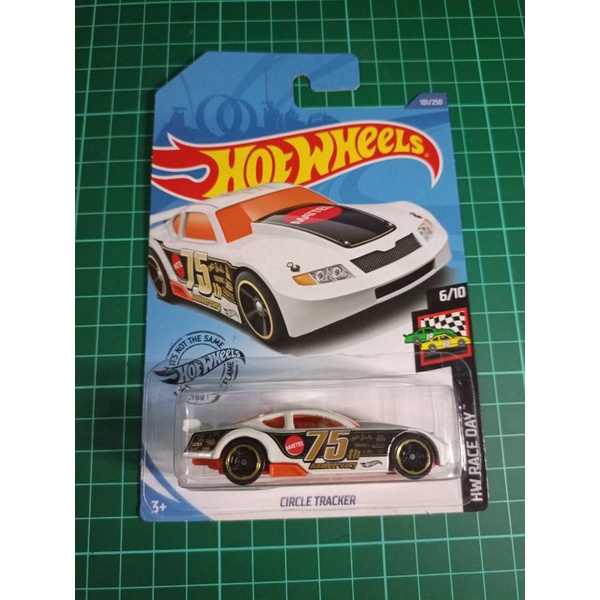 HotWheels Circle Tracker