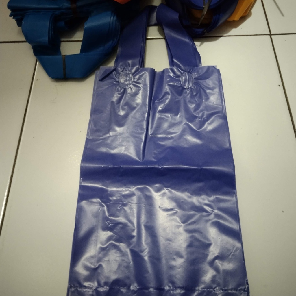 

100 pcs Tas Plastik warna Ukuran 15x22x4 cm, Kantong hajatan, Kresek wafer , packing