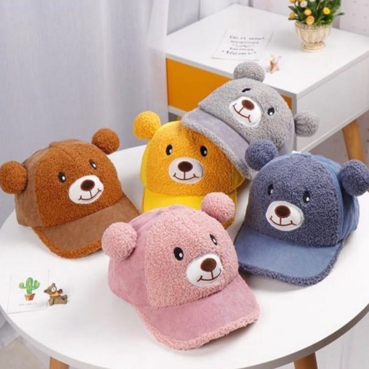 BIG SALE. Topi Anak Beruang telinga pompom bunyi kerincing Rattle