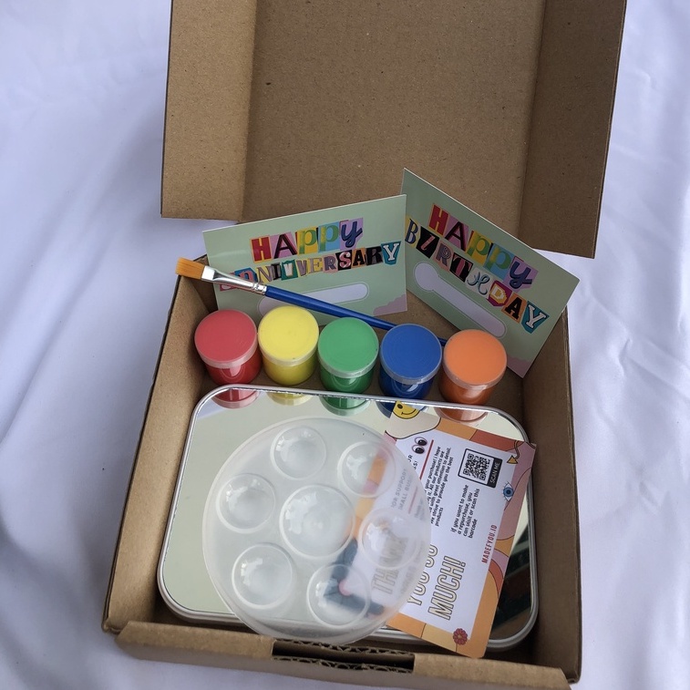 

W6Q HAMPERS PAINTING KIT MIRROR / KADO ULANG TAHUN / ANNIVERSARY / HAMPERS NATAL / BY MADE.FOR.U PIN