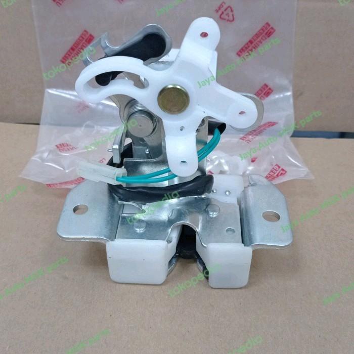 Door Lock Bagasi Pintu Belakang Gran Max / Luxio