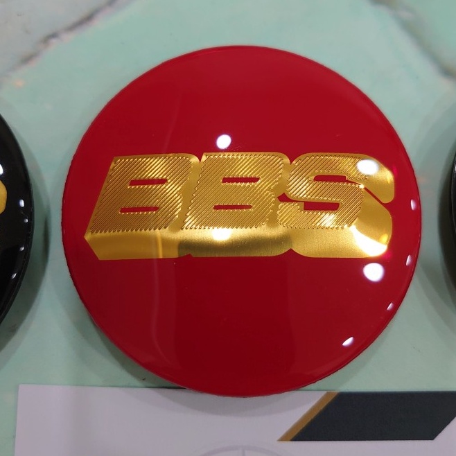 Ready Stok BBS Wheel Center Cap 70mm Dop Roda Velg BBS Universal Mobil 7cm GradeA - Merah Gold v Mur
