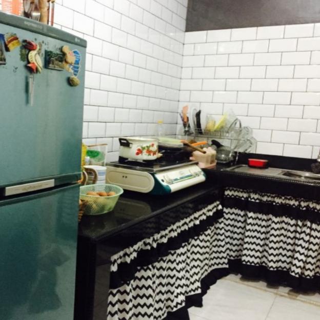 Terbaru Gorden Horden Gordyn Tirai Kolong Dapur Retro Lis Hitam