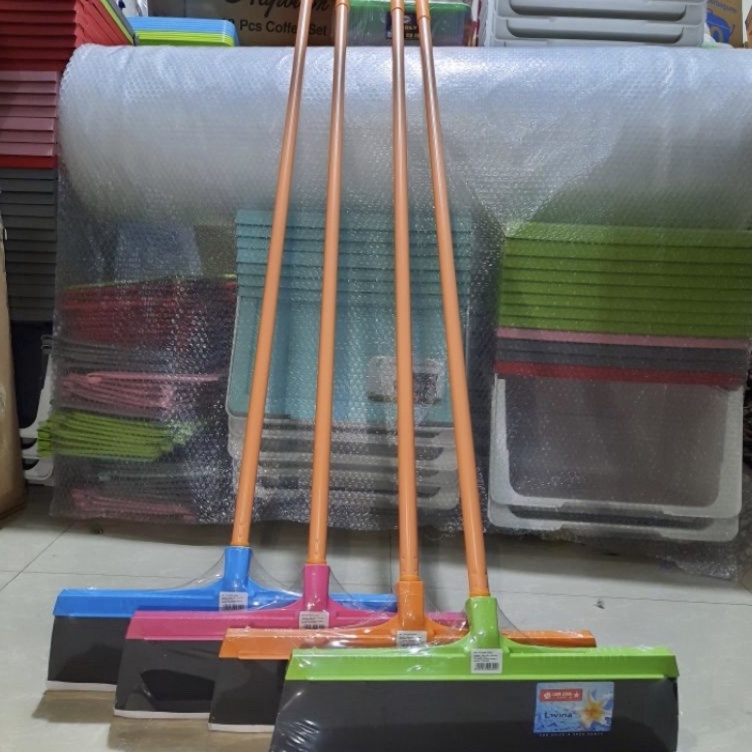 Pp LION STAR Pel Karet Lantai Gagang Panjang / Floor Wiper ✵ ➞