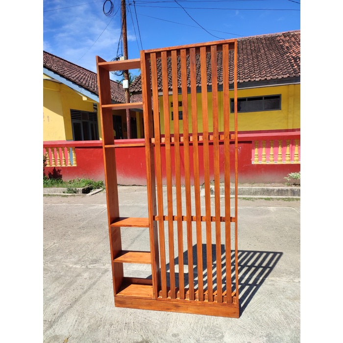 Terlaris Rak Partisi Penyekat Ruangan Rumah Tamu Kayu Dekorasi Termurah
