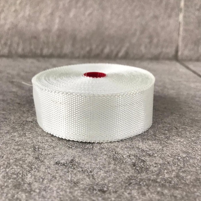 

Fiberglass Tape Glass Fiber Isolasi Tahan Panas 25 mm x 0.10 mm x 30 m