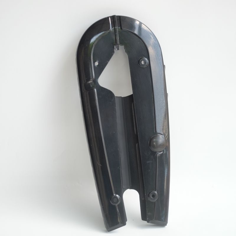 KATENGKAS TUTUP RANTAI CHAINCASE HONDA CB100 CB125 CB 125 ORIGINAL NOS ORI BARU