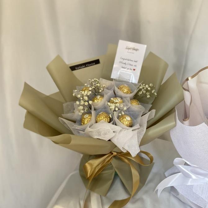 

6.6 Buket Ferrero Isi 7 / 10 / 15 Ferrero Bouquet