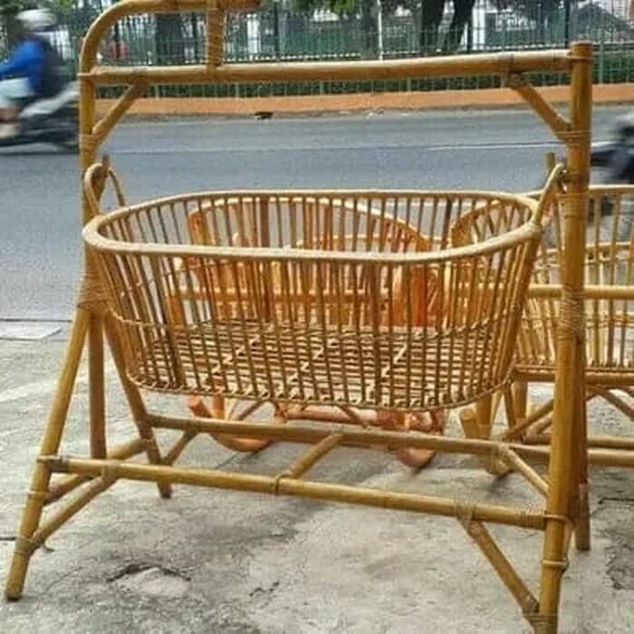 Ayunan Bayi Rotan