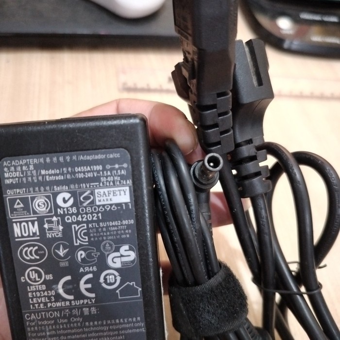 Best Seller Adaptor Lcd / Led Monitor Lg 19V 4.74A Korea Jarum