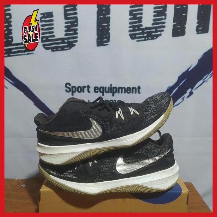 SEPATU VOLI/ BASKET NIKE EVIDENCE SECOND ORIGINAL LIKE NEW SIZE 46 aviantibora