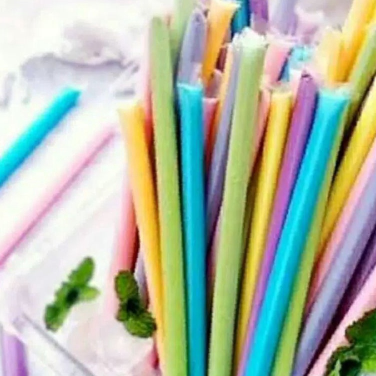 

JDYF2560 [PROMO sALE!!!] Plastik es pensil isi 500 pcs uk 1,8 x 23cm