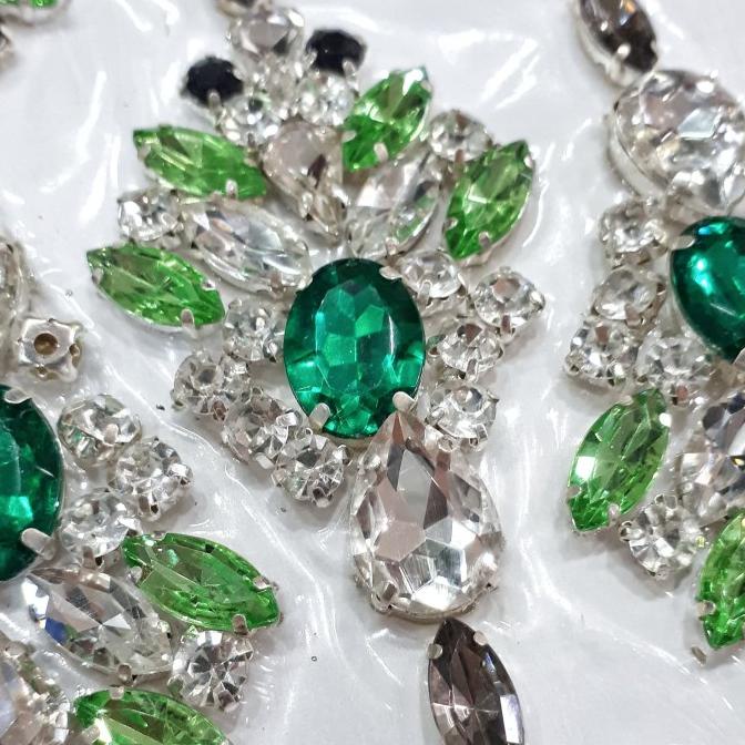 

monggo] HOTFIX Aplikasi Rangkaian Kristal - Green Chandellier Hijau