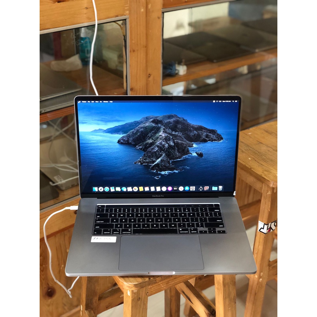 OBRAL ... APPLE LAPTOP MACBOOK PRO 2019 16 INCH i7 i9 SECOND ORIGINAL