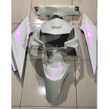 BODI HALUS HONDA BEAT KARBU TAHUN 2011 PUTIH LEMBAYUNG CUSTOM WARNA MODIFIKASI