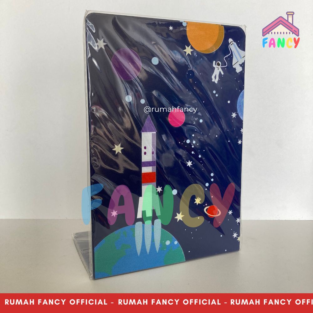 

1 Set isi 2 Pcs Book End Stand Motif Astronout/ Sandaran Penyangga Buku / Pembatas Buku Astronot