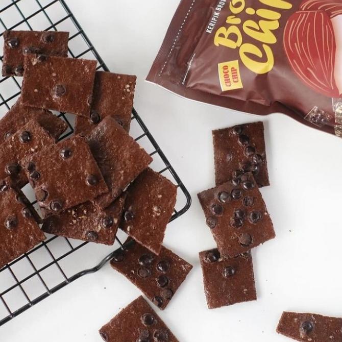 

Keripik Brownies Kering/Bron Chips 60Gr