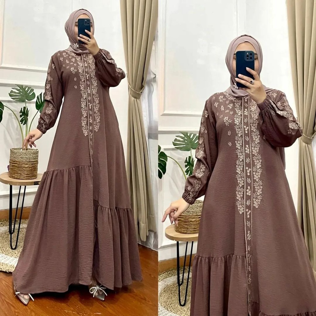 Gamis Bordir Putih Dress Import Terbaru Malinka Maxy Bahan Crinkle Aplikasi Bordir By anni Gamis Murah Fashiin Wanita Style Wanita Muslimah Outfit Gamis Wanita Kondangan Terlaris 2022 Gamis Pesta Kekinian