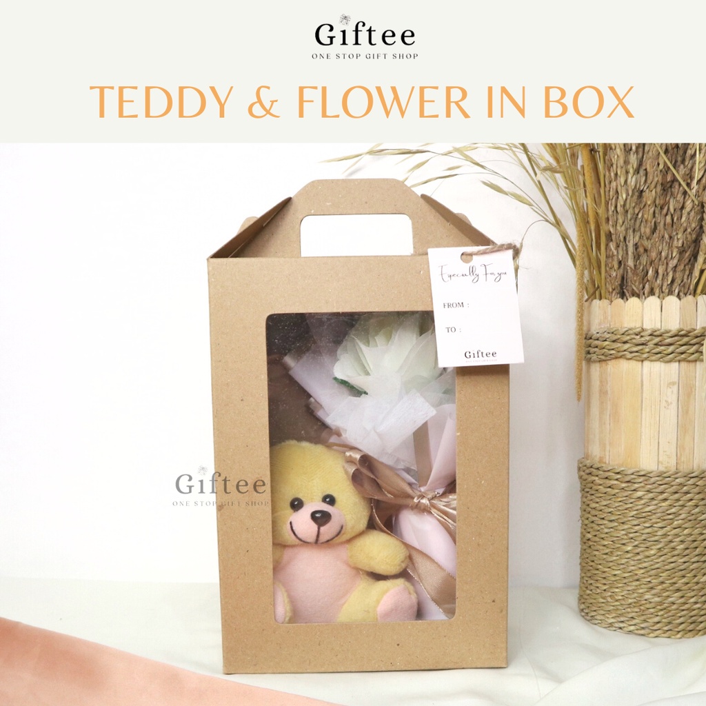 

TEDDY AND FLOWER IN BOX FREYA GIFT FLOWERS BOUQUET KADO VALENTINE ROSE BUKET BUNGA MAWAR ARTIFICIAL BONEKA BEAR BERUANG DALAM KOTAK MIKA HAMPERS HADIAH ULTAH ULANG TAHUN BIRTHDAY GRADUATION WISUDA CEWEK PACAR ANNIVERSARY HARI KASIH SAYANG