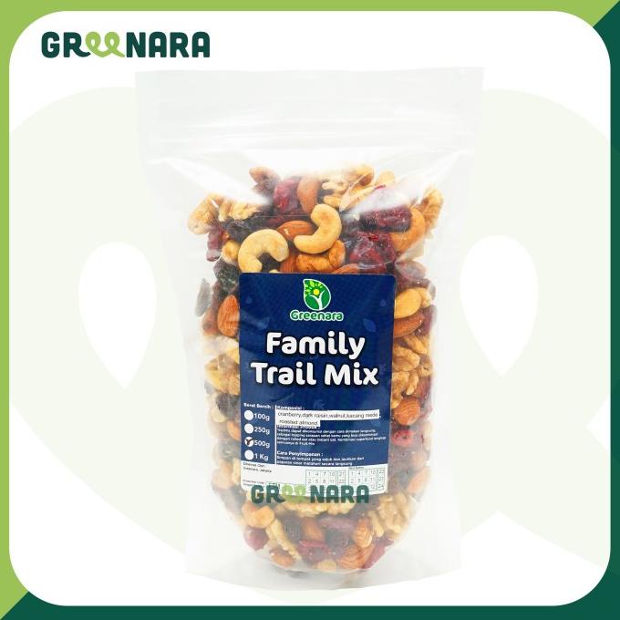 

STOK TERBATAS FAMILY TRAIL MIX 500GR