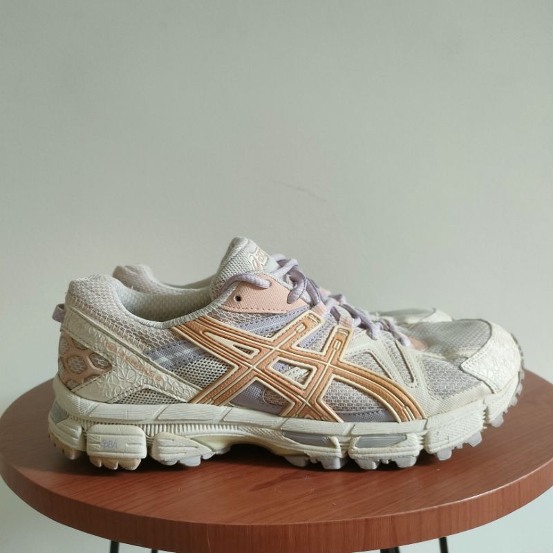 Sepatu Preloved /Second Asics Gel - Kahana 8 Size 39½