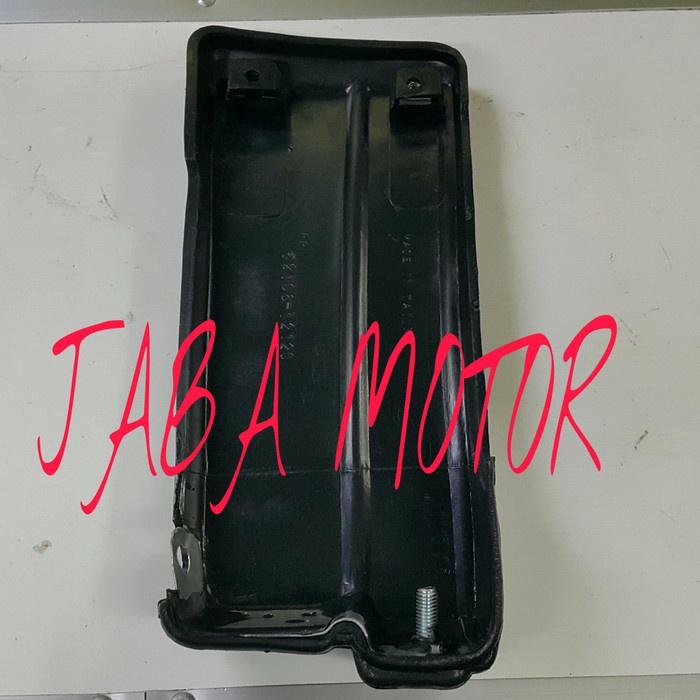 Kuping bemper belakang DX-tanduk bemper belakang corolla DX 1982