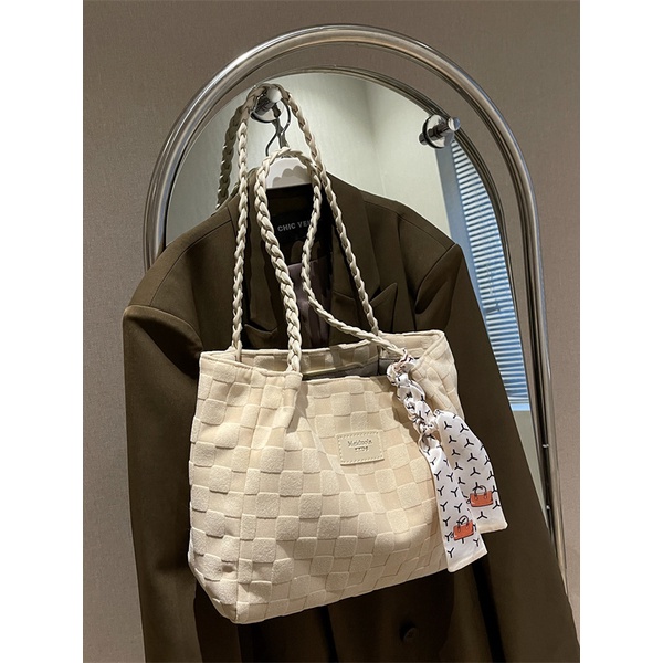 Sera baru berkapasitas besar tas wanita kasual all-match kanvas tas bahu ceruk berkualitas tinggi kelas tekstur tas jinjing komuter