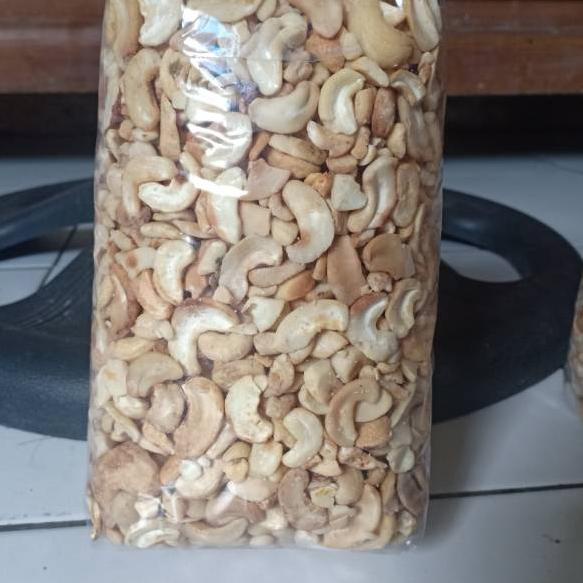 

Come o5O9aKacang mede patahan pecah murah 1kg Mentah
