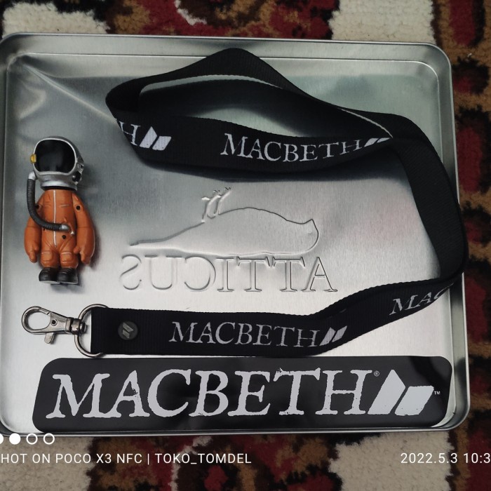 

Terlaris Lanyard Macbeth Ph